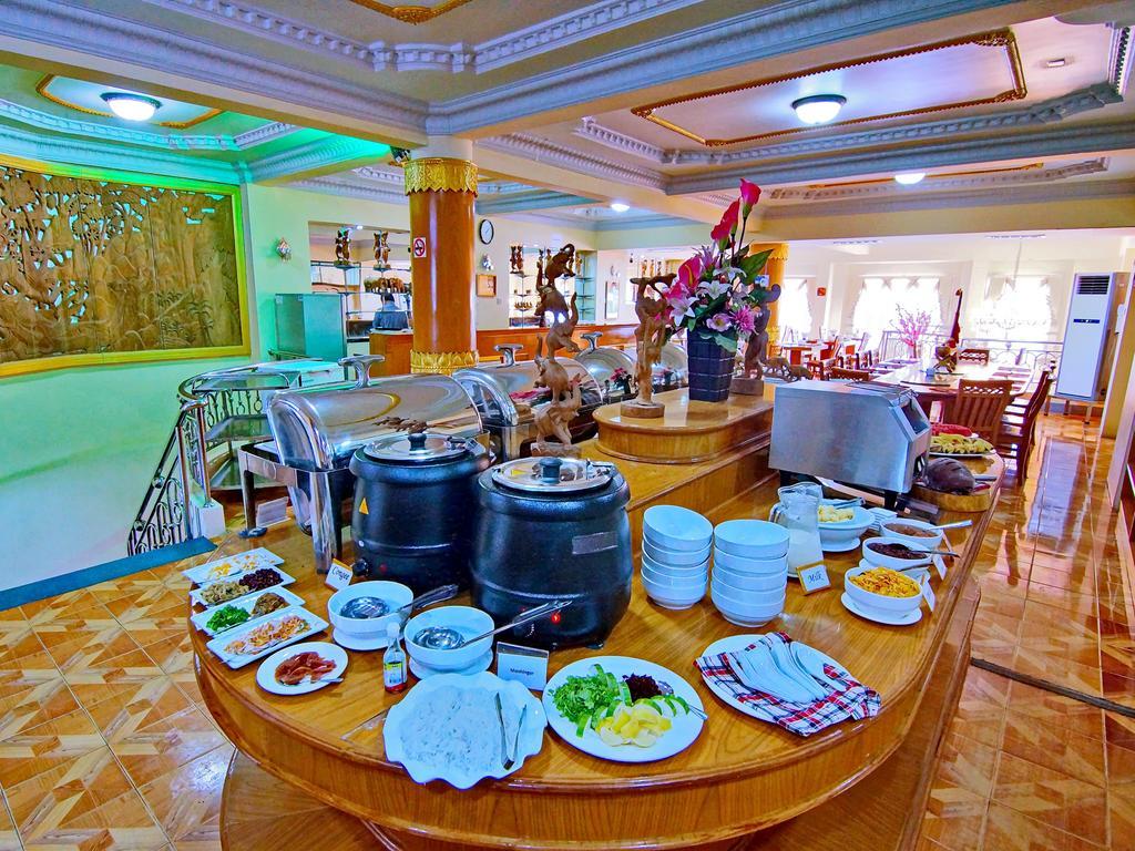Smart Hotel Mandalay Exteriör bild