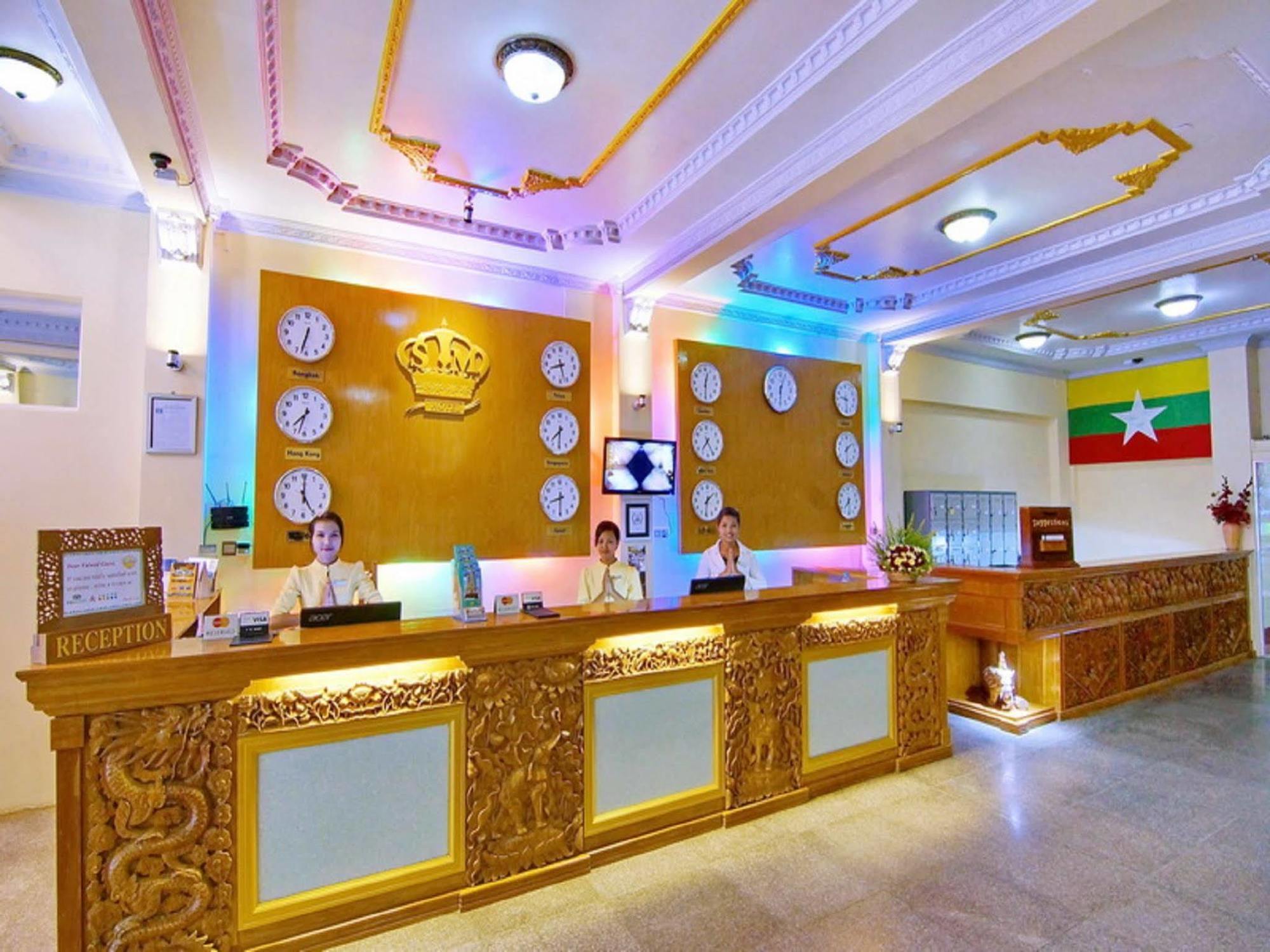Smart Hotel Mandalay Exteriör bild